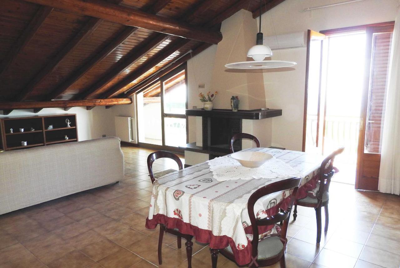 Mansarda Sul Mare Dei Ciclopi Apartment Aci Trezza Ngoại thất bức ảnh